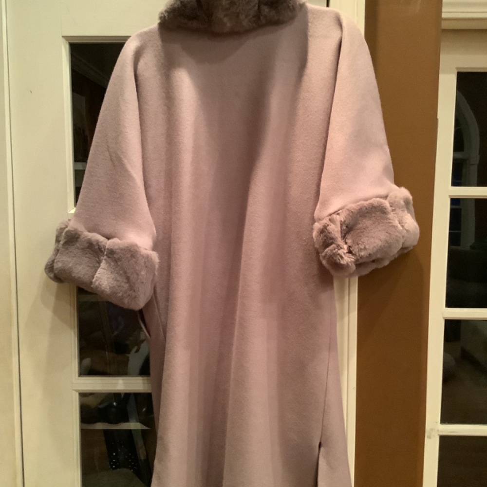 Fur jacket - Picture 2 of 5
